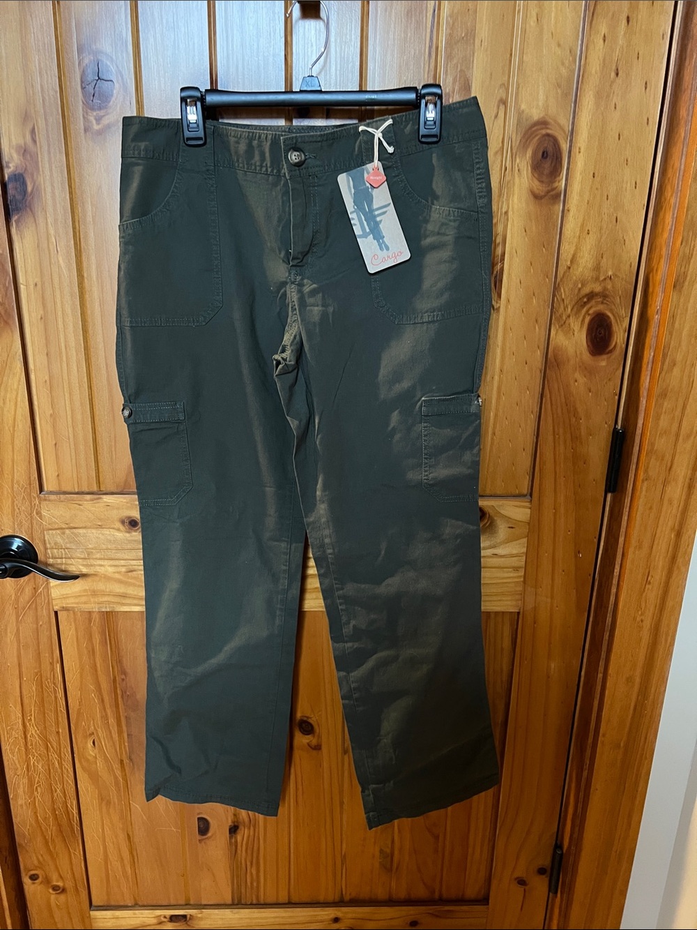 Dockers Women's Olive Cargo Pants - Dark Green